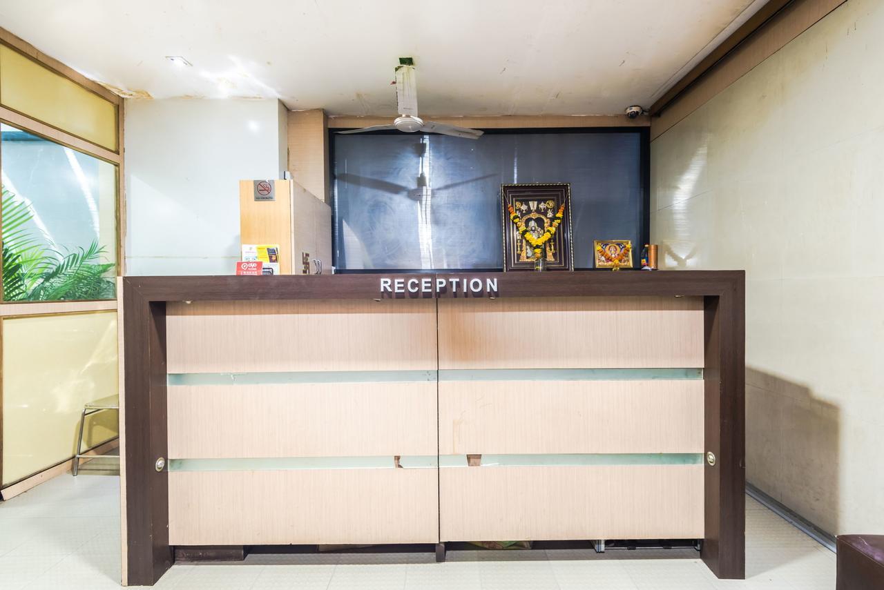 Oyo 2026 Hotel Aishwarya Residency Navi Mumbai Dış mekan fotoğraf